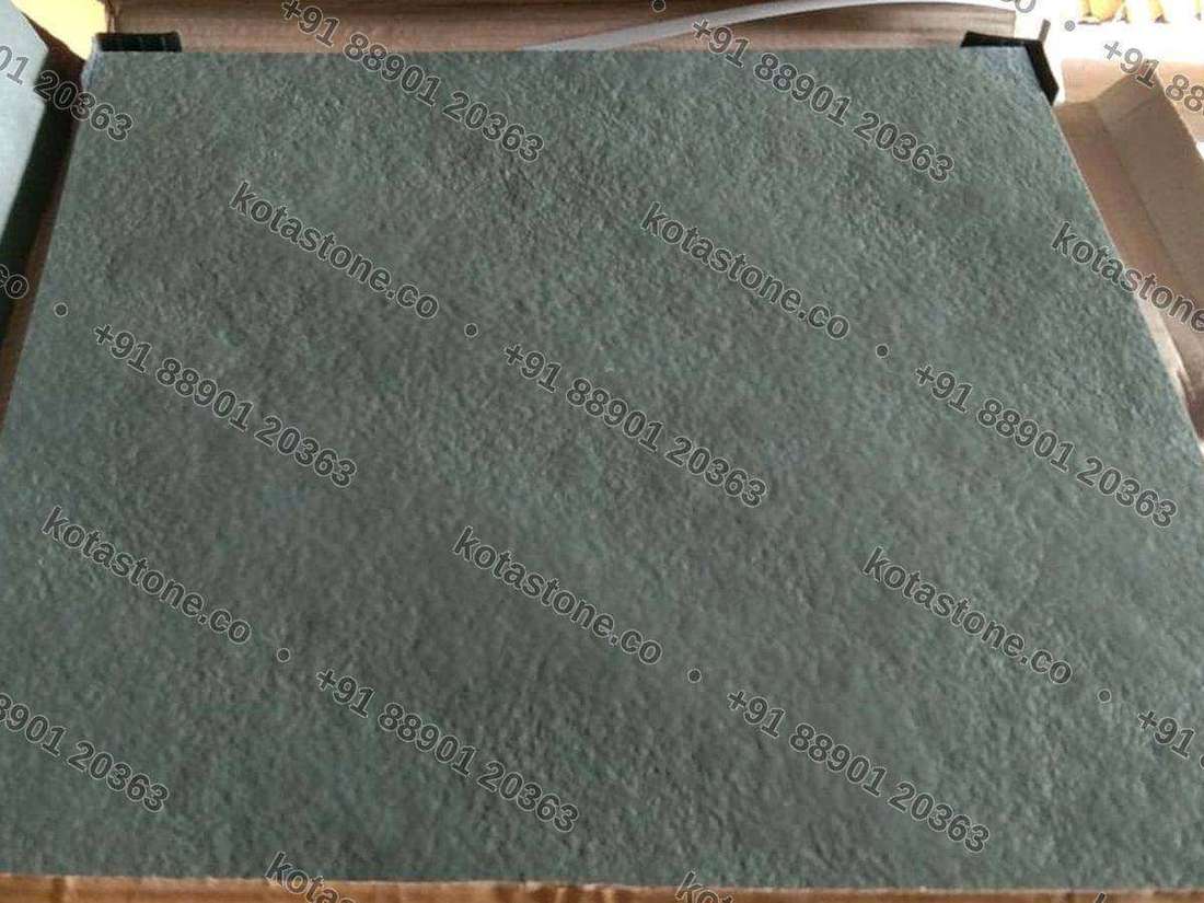 Leather / antique finish